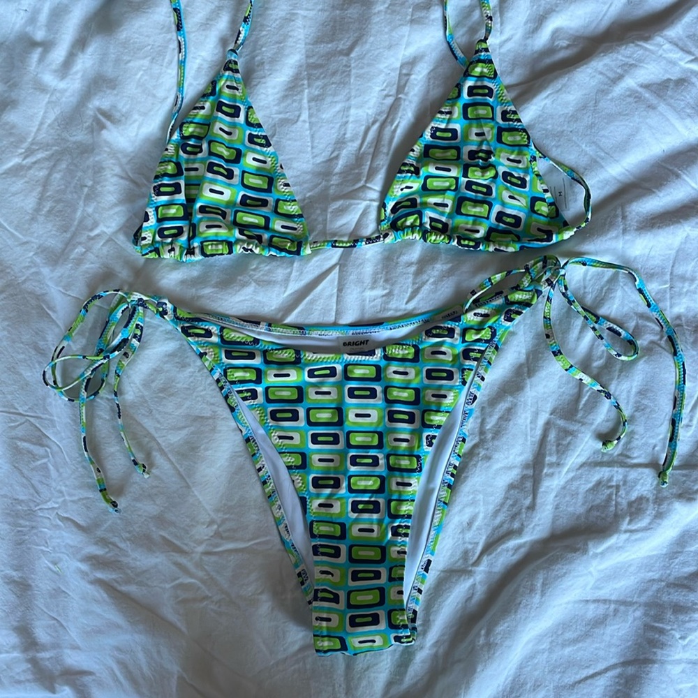 Triangle Tie-Side Bikini Set in Green Geometric Print